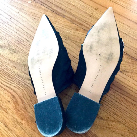 Zara Flats - Picture 3 of 4